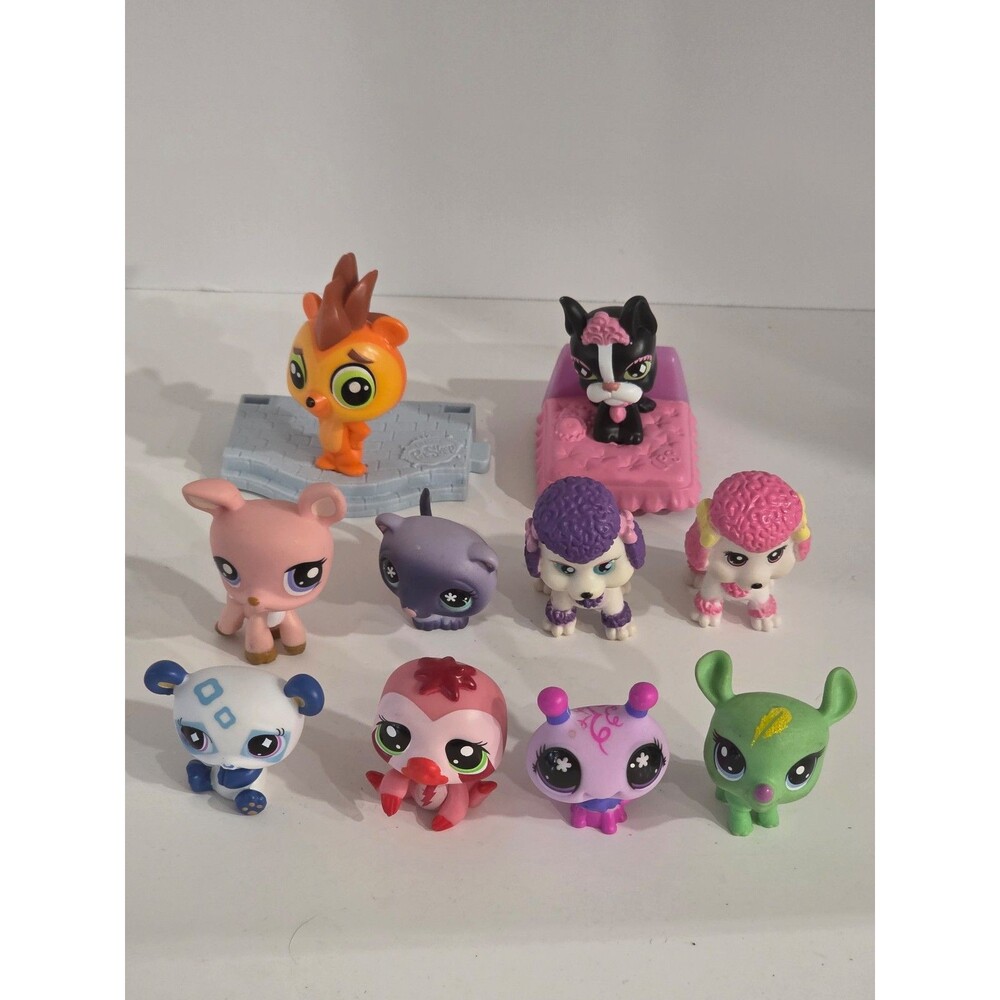 Littlest Pet Shop Bundle Lot Figures
